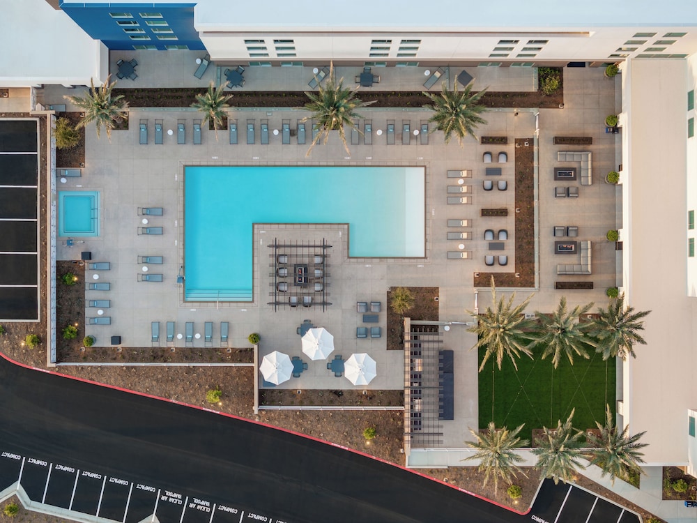 SpringHill Suites by Marriott Chula Vista Eastlake - photo 14