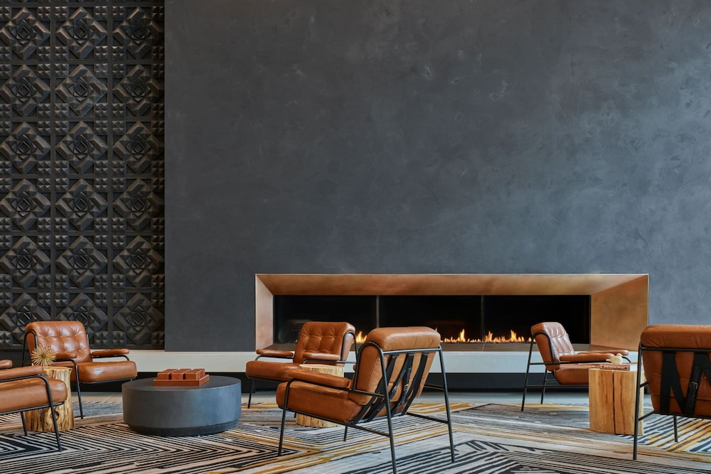 Sheraton Denver Downtown Hotel - photo 4