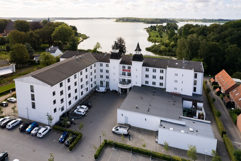 Milling Hotel Søpark in Maribo, Denmark