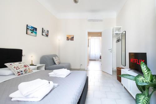 Garibaldi Isola Apartments 80M From Garibaldi Station & 10Min From Centrale Station — 4-Star Luxury Hotel in Milan, Italy