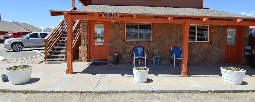 The Western Inn Motel and RV Park - featured photo
