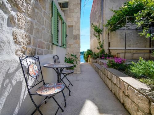 Apartment Rapski dvor by Interhome — 4-Star Luxury Hotel in Rab, Croatia