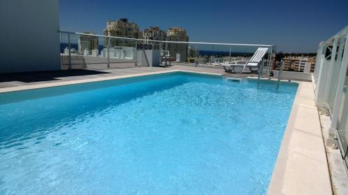 Nautic Vista Mar Apartment — 4-Star Luxury Hotel in Armacao De Pera, Portugal