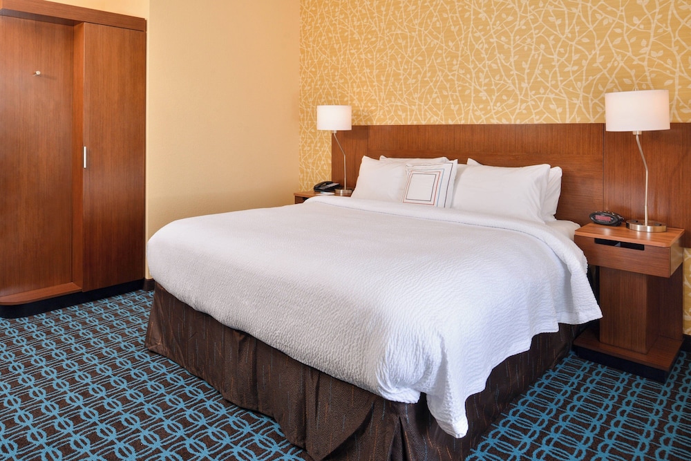 Fairfield Inn & Suites by Marriott St. Joseph - photo 9