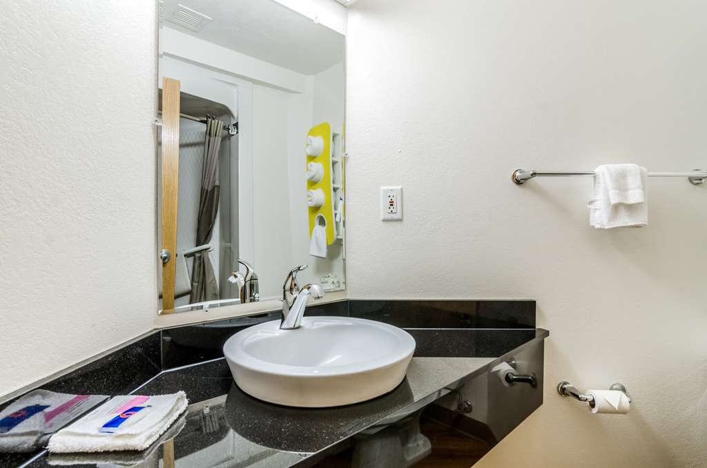 Motel 6 Kearney NE - photo 19