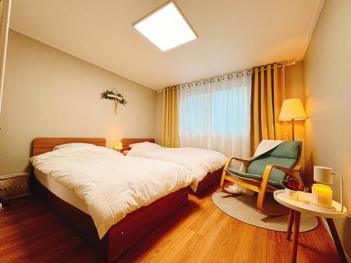 Digital media city 1 stop from Hongdae — 4-Star Luxury Hotel in Seoul, South Korea