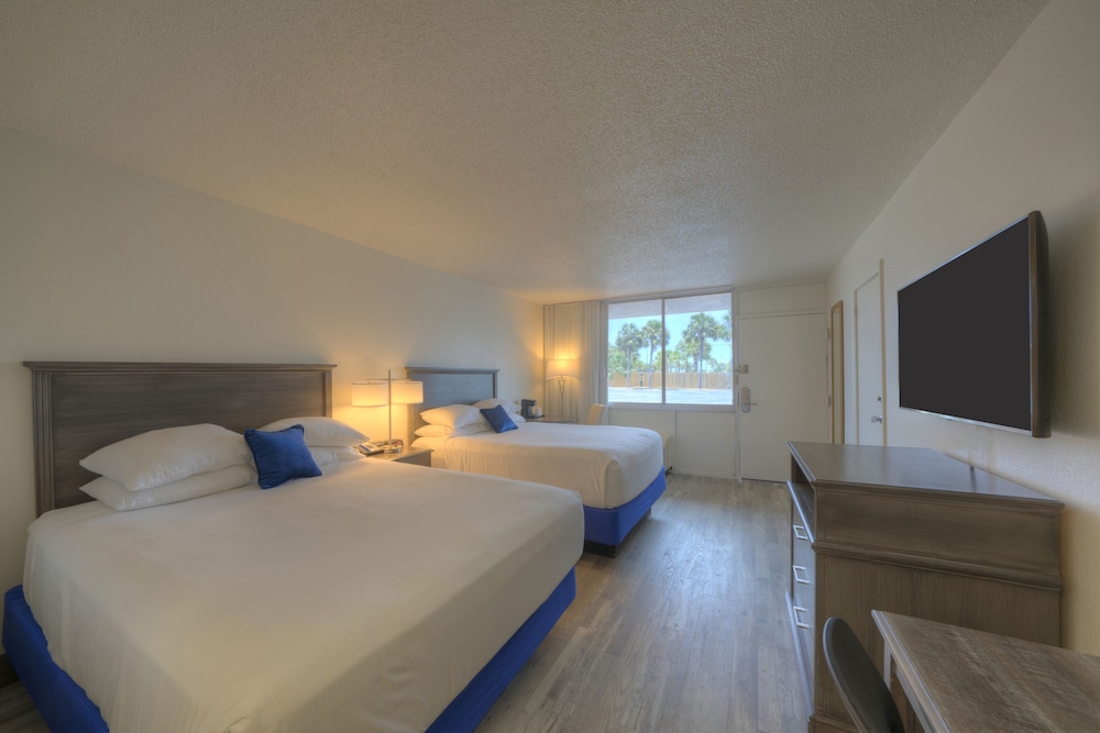 The Island by Hotel RL - photo 16