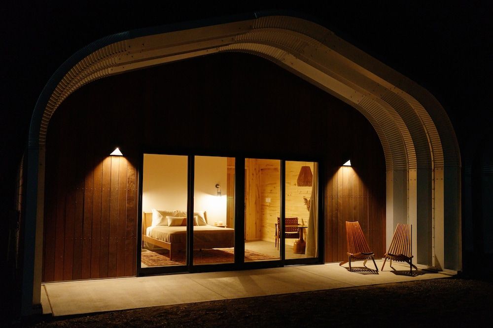 Frontier Drive Inn - photo 10