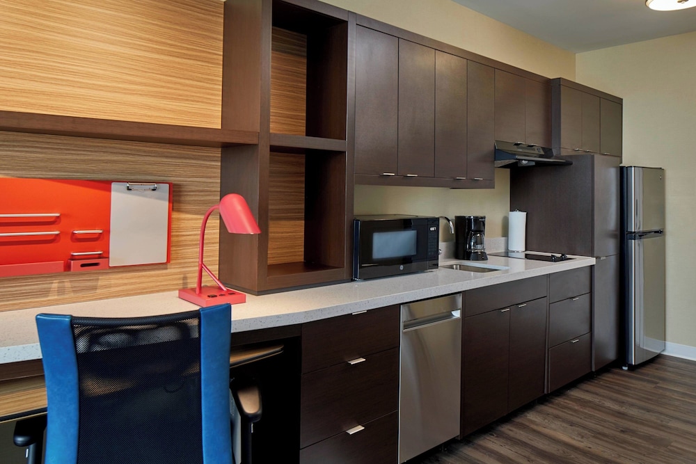 TownePlace Suites by Marriott Columbus North OSU - photo 19