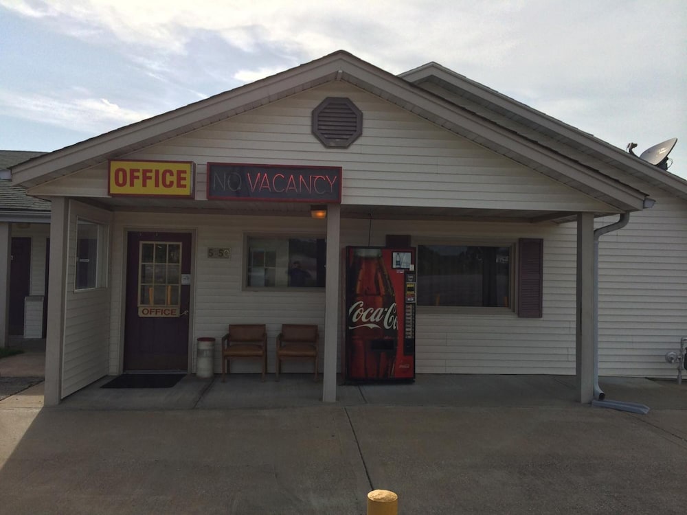 Super 7 Motel Sedalia - photo 46