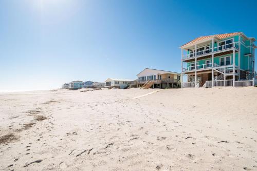 The Salty Dog by Oak Island Accommodations - photo 19