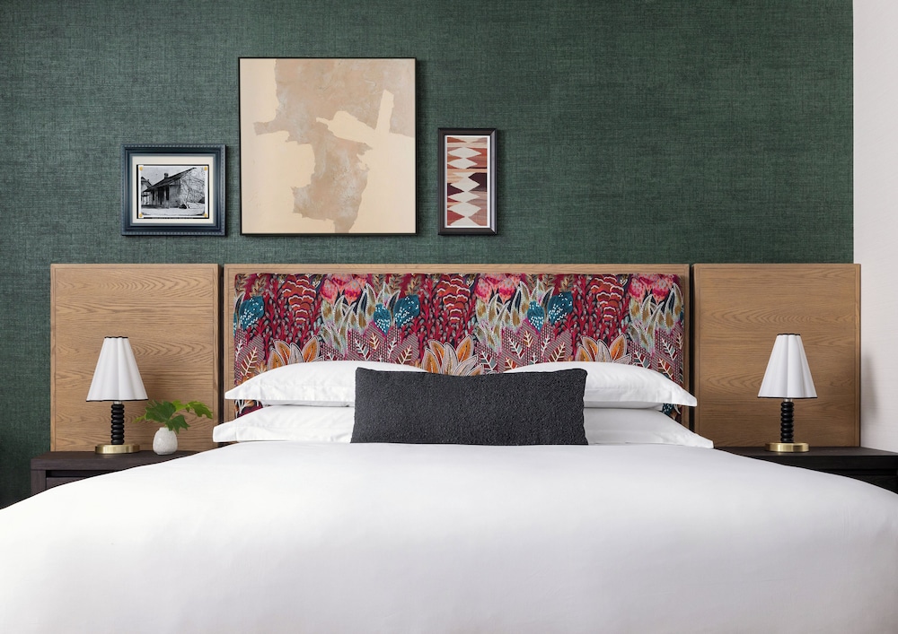 Kimpton Santo San Antonio Riverwalk by IHG - photo 7