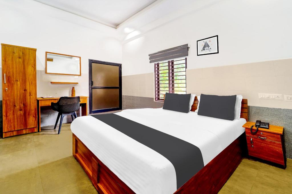 Super Collection O Kalpetta Wayanad in Kalpatta, India