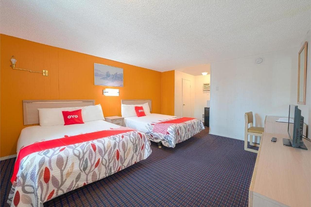 Budget Inn Bend by OYO - photo 17