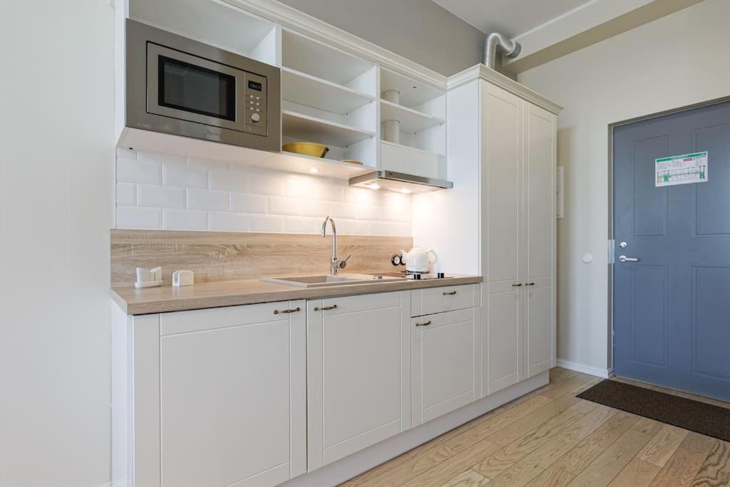 Stylish City Center Studio Next to the Old Town