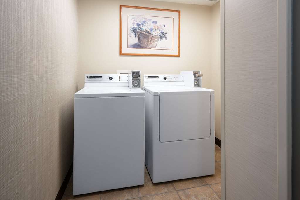 Days Inn & Suites by Wyndham Bozeman - photo 32