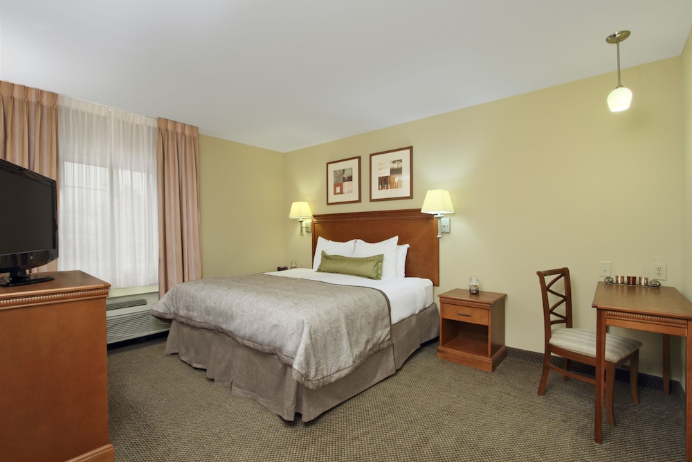 Candlewood Suites Norfolk Airport by IHG - photo 5