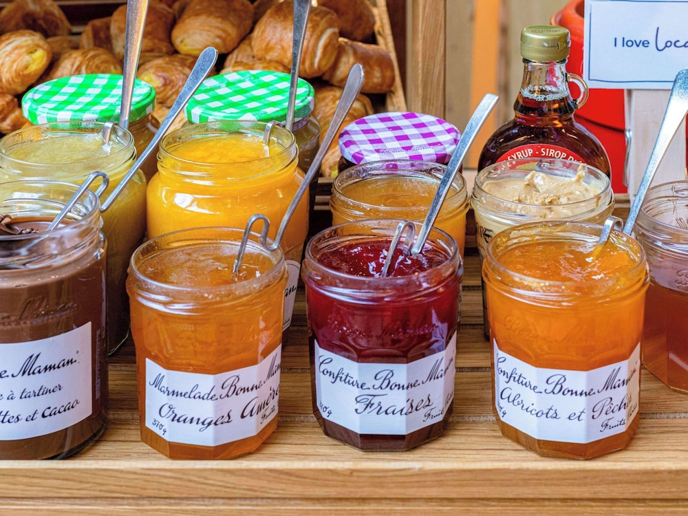 מזון ומשקאות