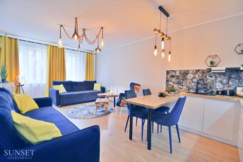 Sunset Apartments Monte Cassino 39 przytulna kawalerka przy deptaku z prywatnym parkingiem — 4-Star Luxury Hotel in Swinoujscie, Poland