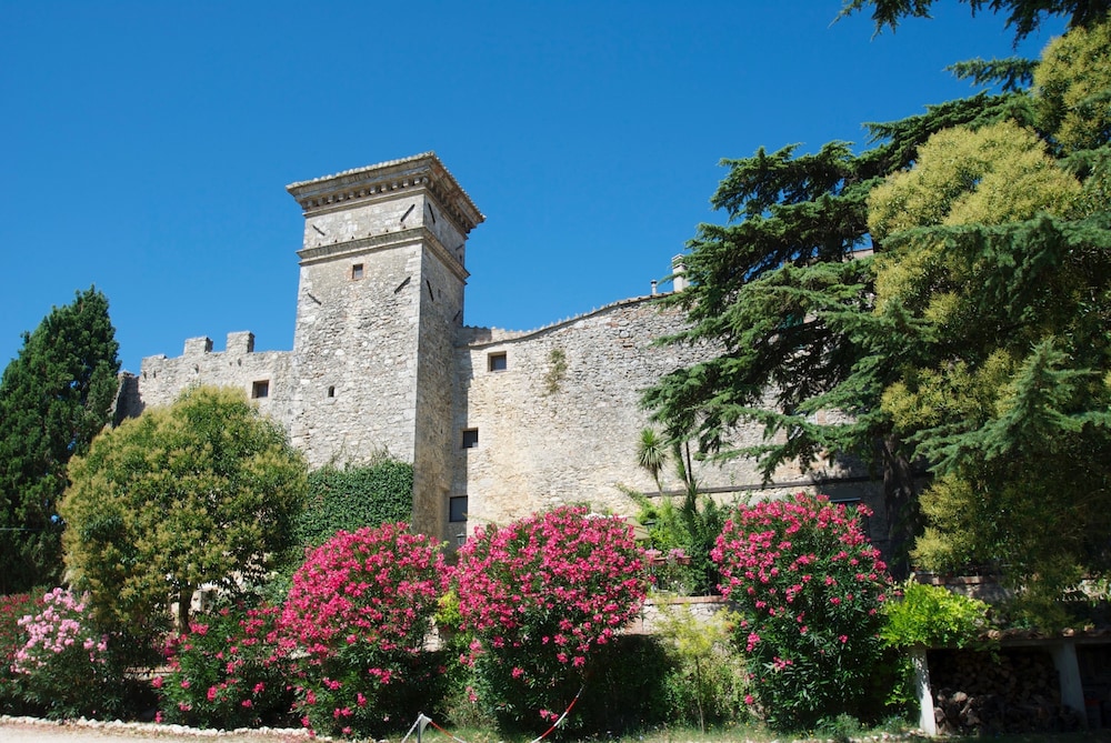 Albergo Torre Sangiovanni — Todi