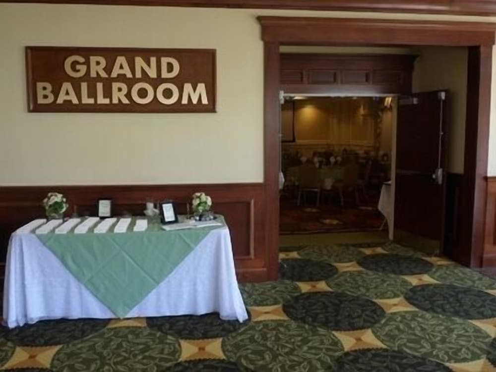 Hilton Garden Inn Bangor - photo 64