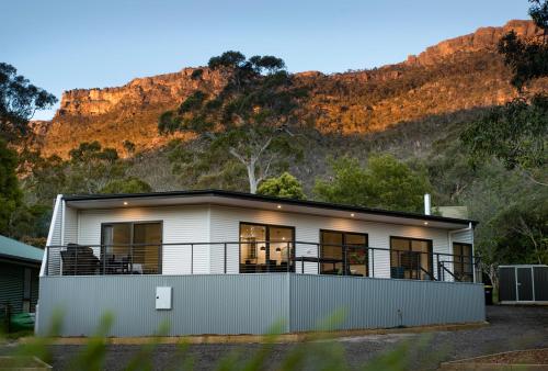 Golton in the Gap - last minute hotel in Unknown City