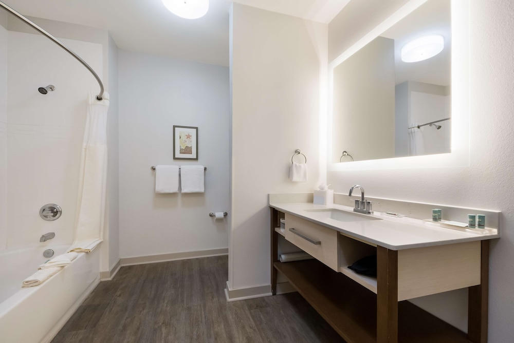 Best Western Bandera Suites & Saloon - photo 25