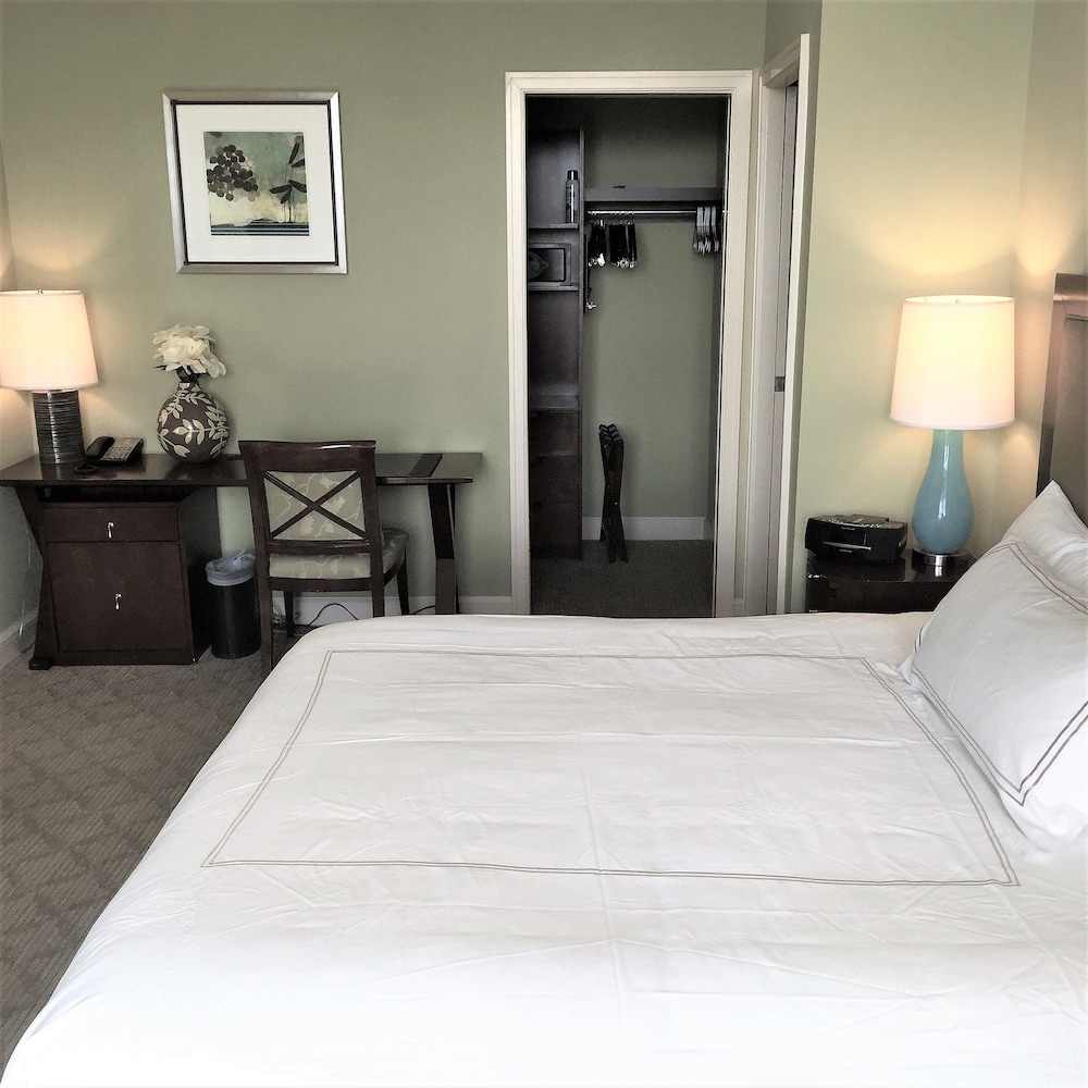 Condos at Singer Island Resort&Spa - photo 10