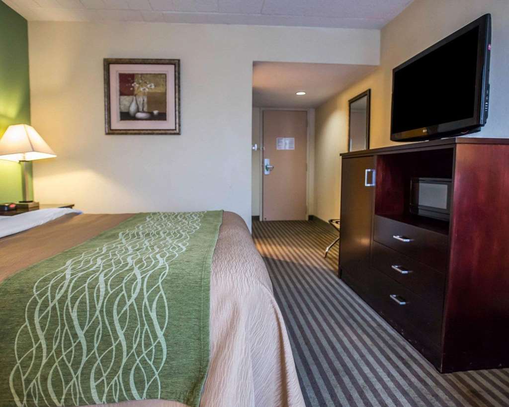Quality Inn Mill Hall Lamar - photo 17