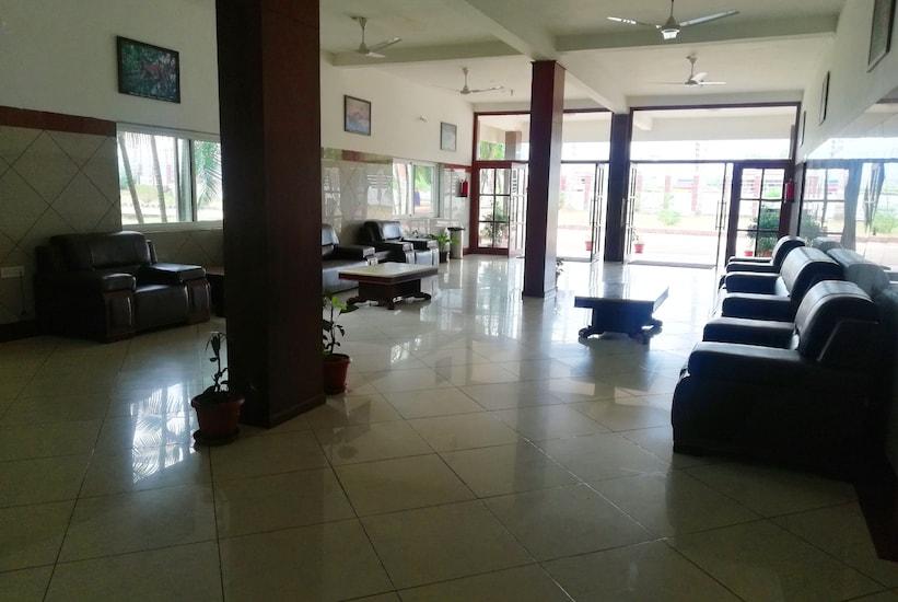 RNS Highway Hotel — Murudeshwara — photo 5
