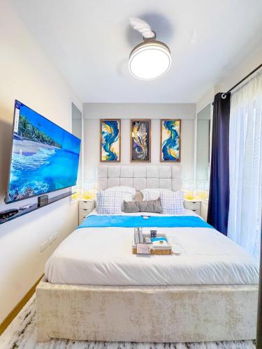Cozy 1BR Getaway Gym Pool & City Convenience