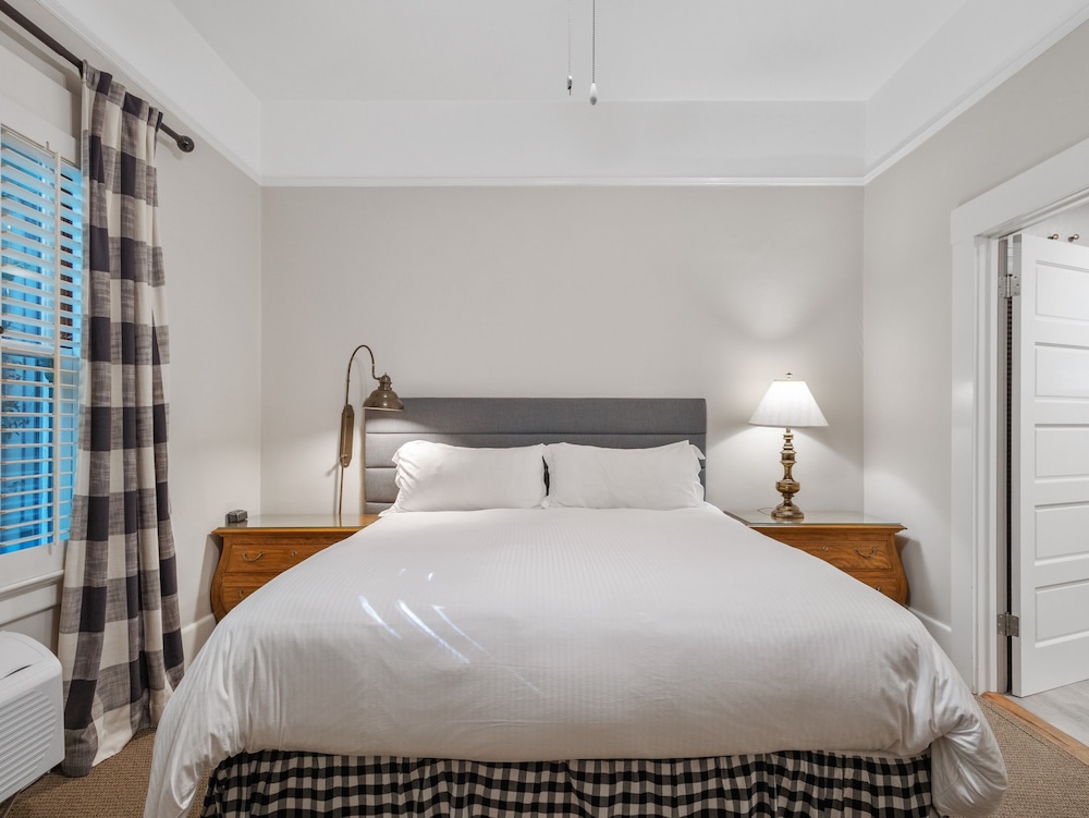 The Upham Hotel - photo 33