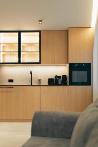 Apartment Lidija — 4-Star Luxury Hotel in Baska Voda, Croatia