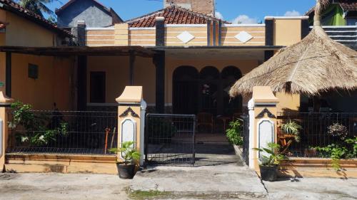 Arriani Homestay — 5-Star Luxury Hotel in Semarang, Indonesia