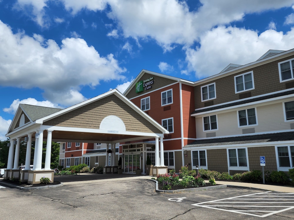 Holiday Inn Express Hotel Suites Rochester By Ihg — Rochester