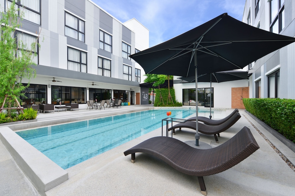 Gate43 Airport Hotel — Lat Krabang