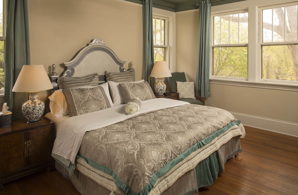 Sweet Biscuit Inn - photo 8