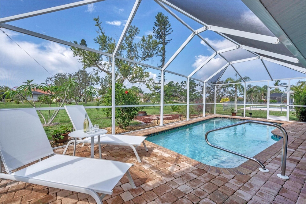 917 Conecta — 4-Star Luxury Hotel in Punta Gorda, United States