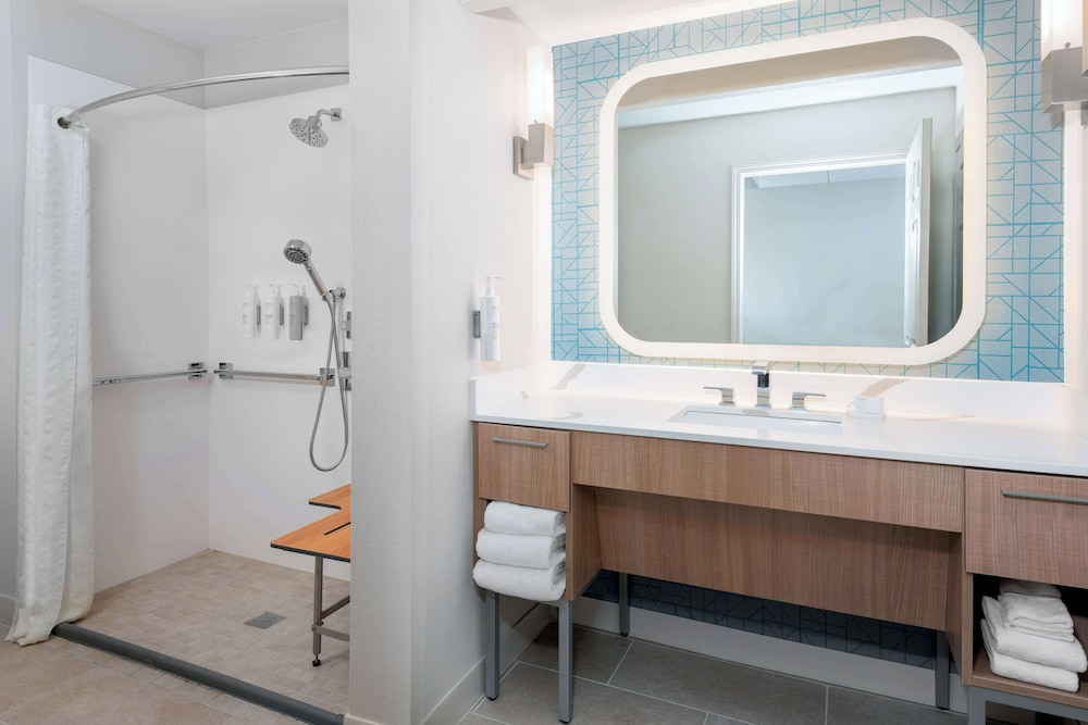 Homewood Suites by Hilton Buffalo Airport - photo 23