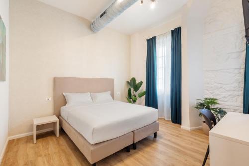 Adelante Apartment — 4-Star Luxury Hotel in Rome, Italy