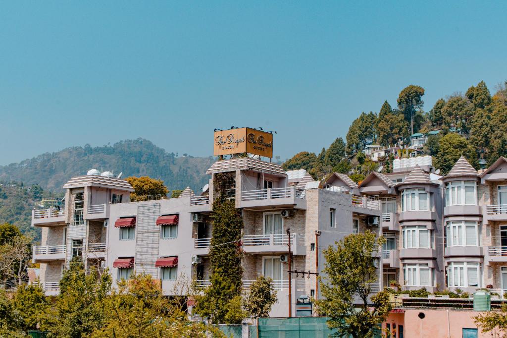 Royal Court By The Lake Hill in Naini Tal, India