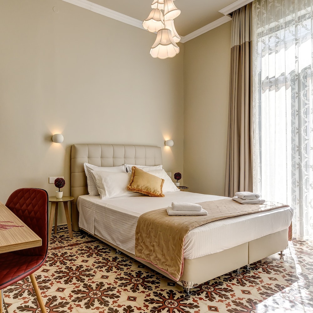 Mosaic - carbon neutral hotel in Chania