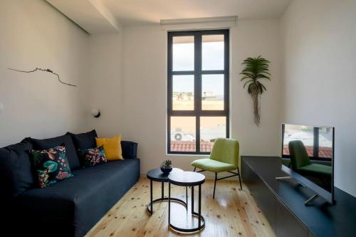 Hoppersgr Amazing Apt in the Heart of Athens 5 — 4-Star Luxury Hotel in Athens, Greece