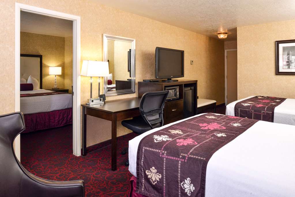 Best Western Coral Hills - photo 31
