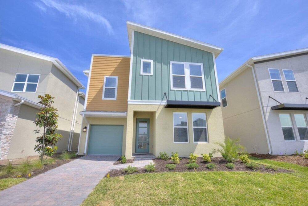 Storey Lake 4 Bedroom Resort by Shine Villas - photo 15