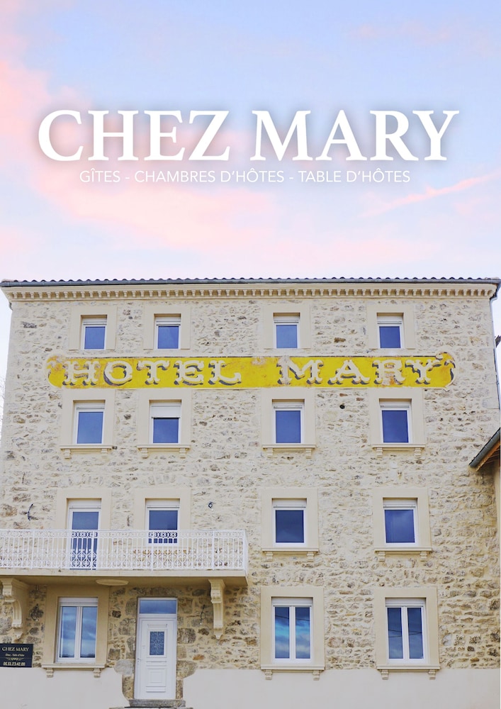 Chez Mary - carbon neutral hotel in Lyon