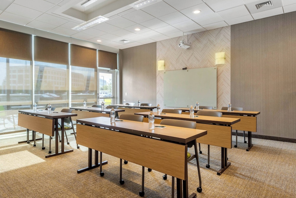 SpringHill Suites by Marriott Charlotte Southwest - photo 30