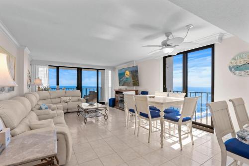 Arcadian I Penthouse F Oceanfront — 4-Star Luxury Hotel in Myrtle Beach, United States