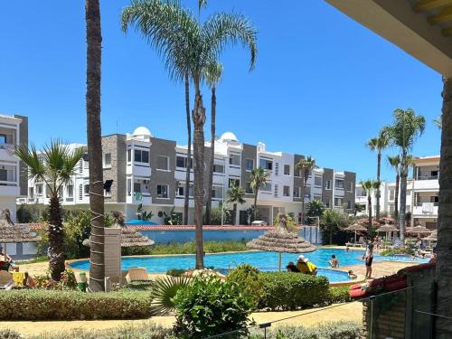 Appartement haut standing près de la Plage — 4-Star Luxury Hotel in Skhirate, Morocco