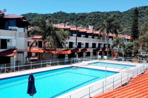 Lindo Triplex43 Quadra De Tênis Piscina in Florianopolis, Brasil